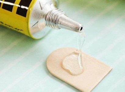 膠水進口清關公司：進口膠水報關代理的注意事項